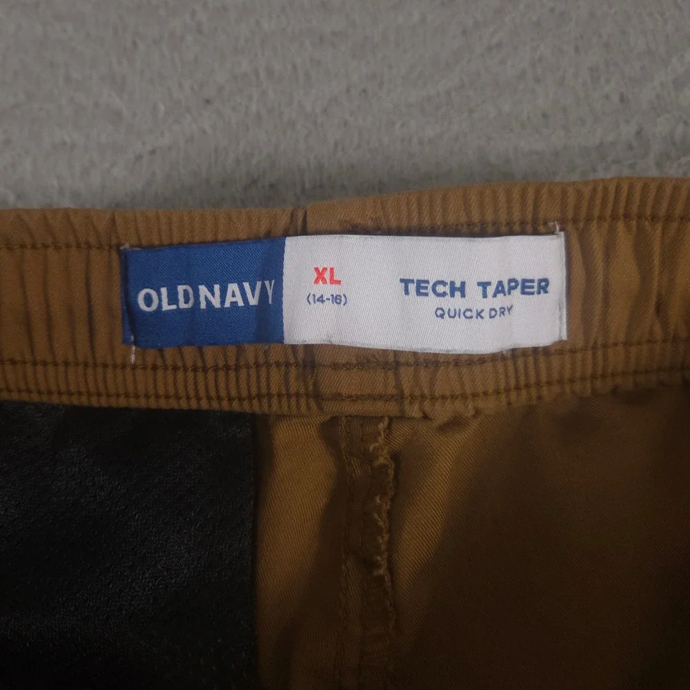 Old Navy Pants Boys XL Brown Built-In Flex Tapered Tech Quick Dry Stretch Chinos